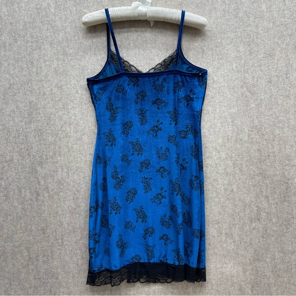Women's Velvet Mini Slip Dress with Lace XL Juniors - Picture 2 of 8
